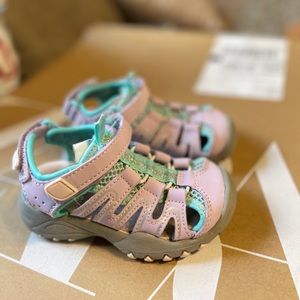 CAT & JACK AFTON PURPLE Toddler Hiking Sandals